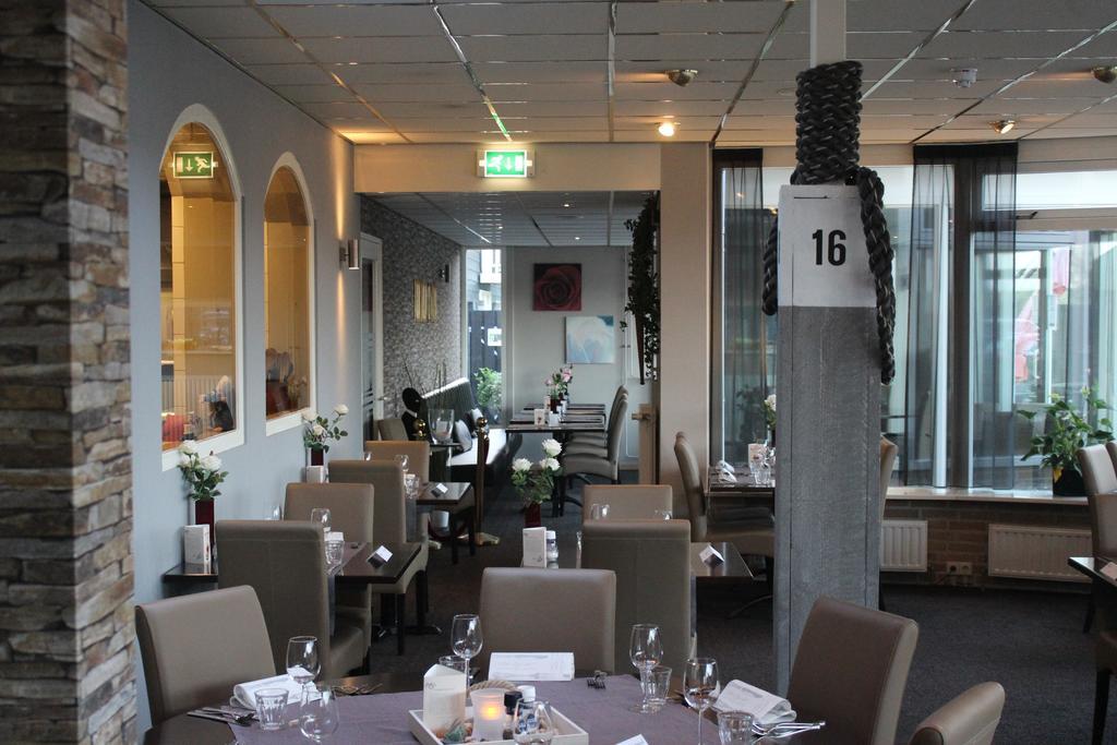 Hotel Restaurant 'T Klokje Ренесе Екстериор снимка